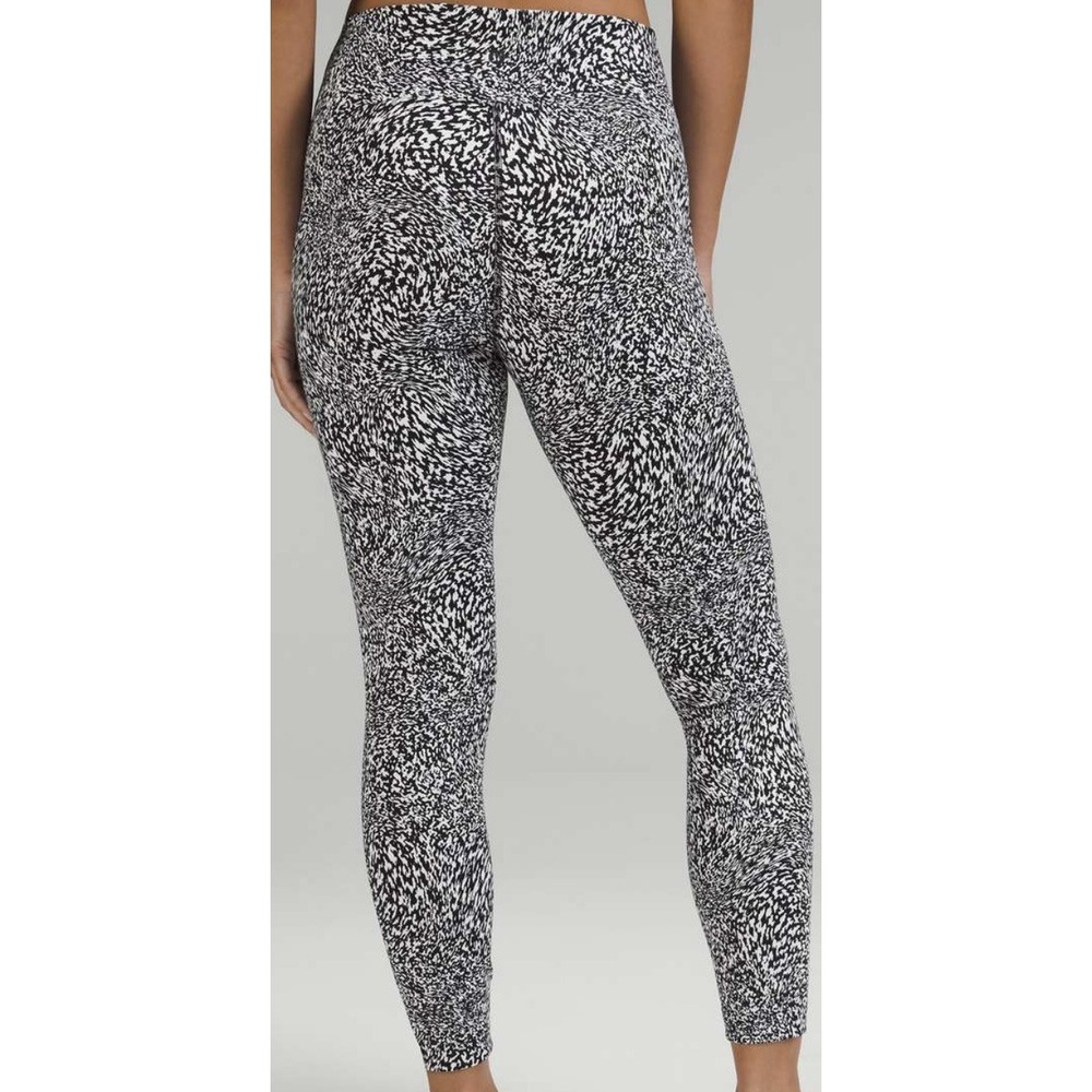 Lululemon Women's Instill High Rise Tight 25" Warped Grain Alpine White Black 16